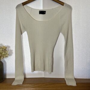 ASOS Womens L Ivory Long Sleeve Knit Top Sweater Shirt Casual Size L